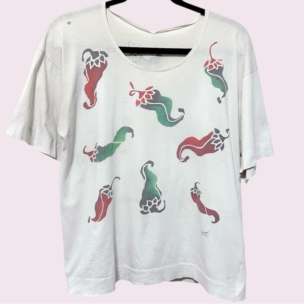 Vintage 80s art wear chili pepper tee